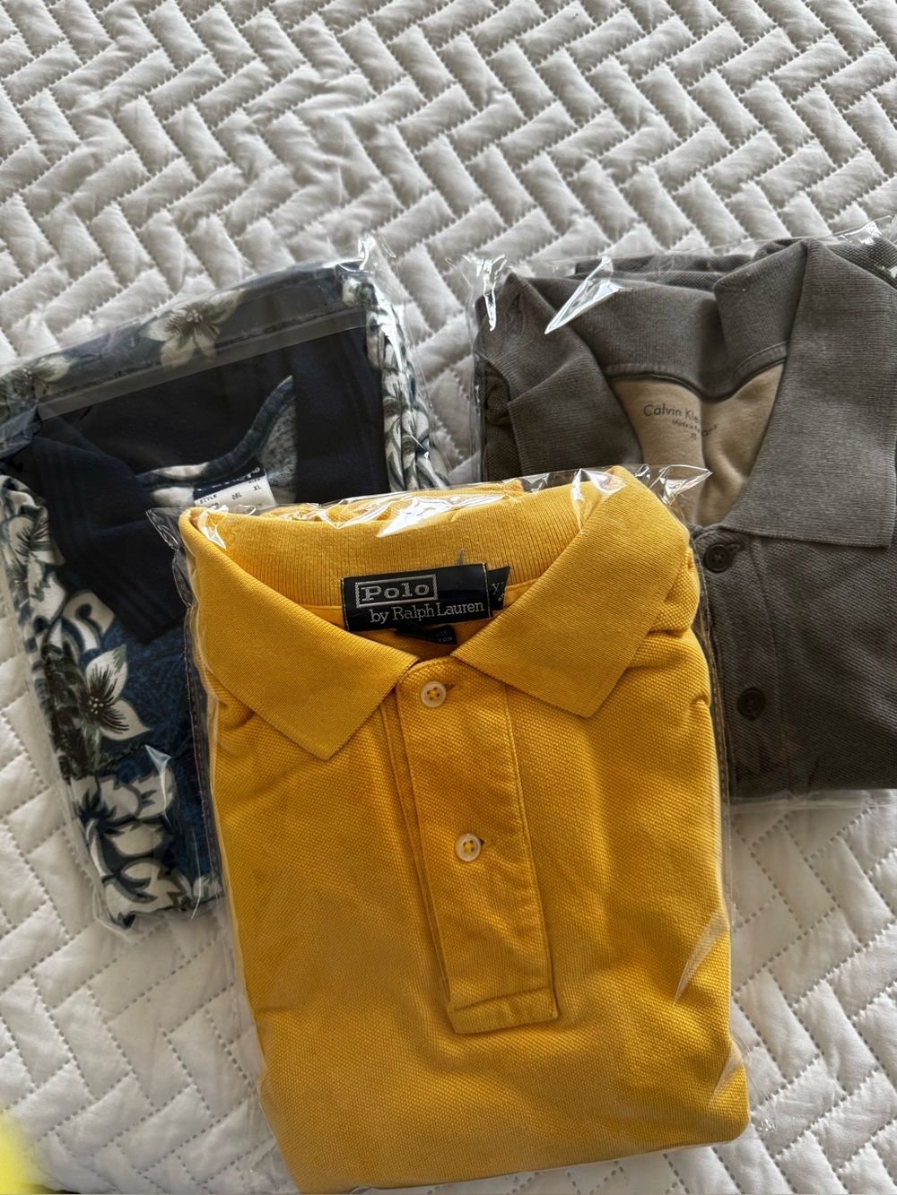 3 Assorted mens shirt